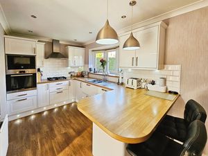 Photo 5- click for photo gallery